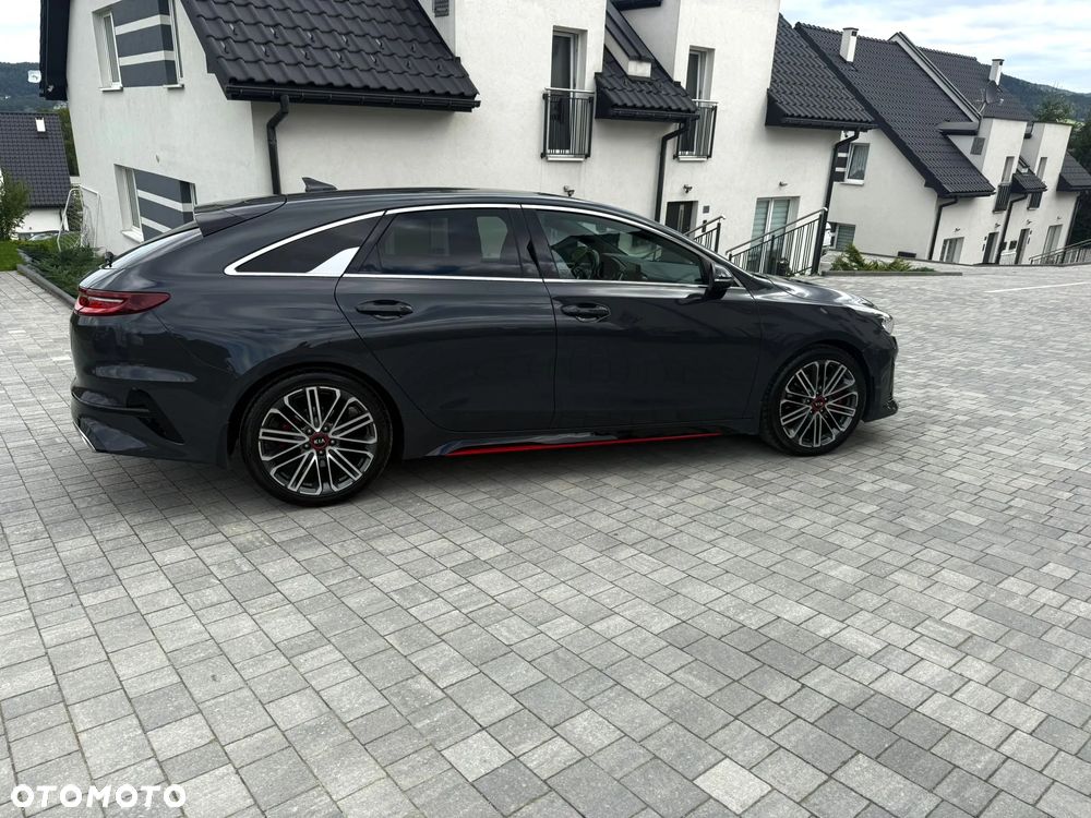 Kia ProCeed 1.6 T-GDI GT DCT - 6