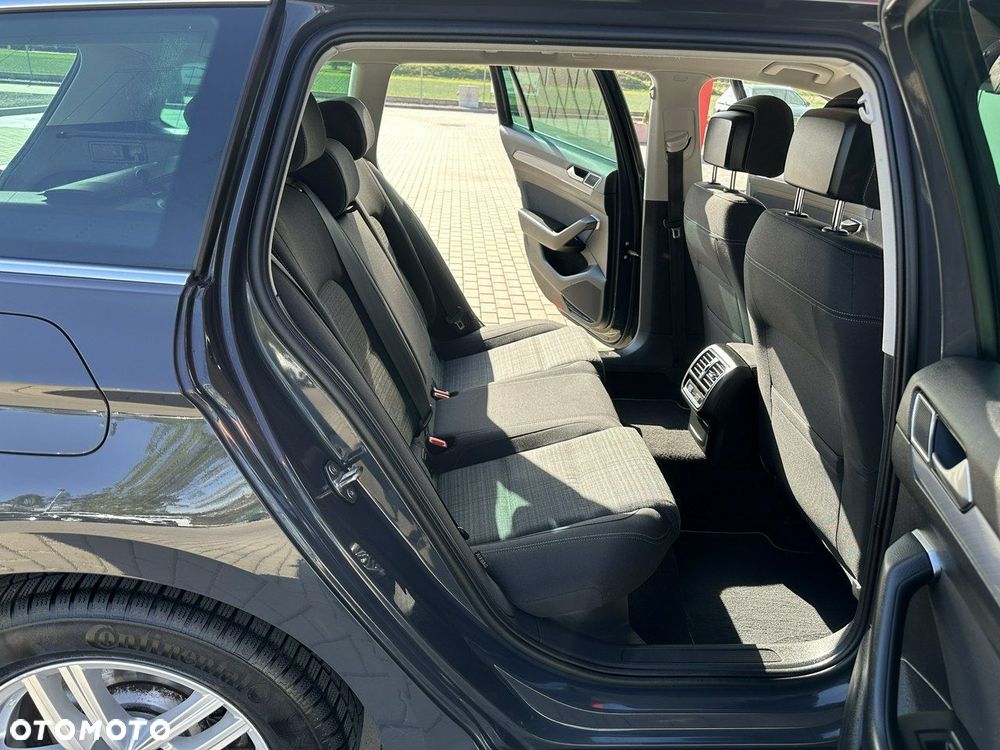 Volkswagen Passat Variant 2.0 TDI BMT Comfortline DSG - 14