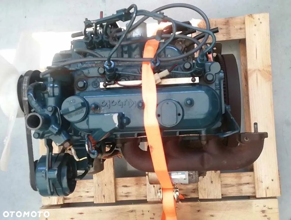 SILNIK Kubota D1005 23.5 kW IDEALNY 8942 NETTO - 7