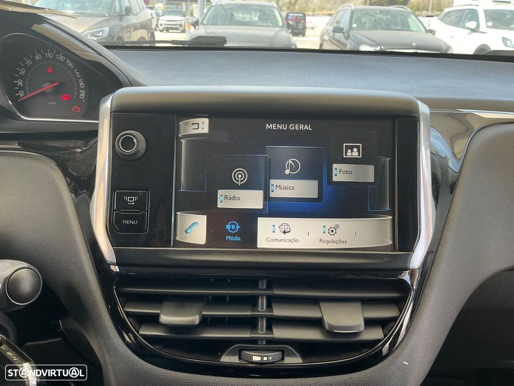 Peugeot 208 1.2 VTi Active - 5