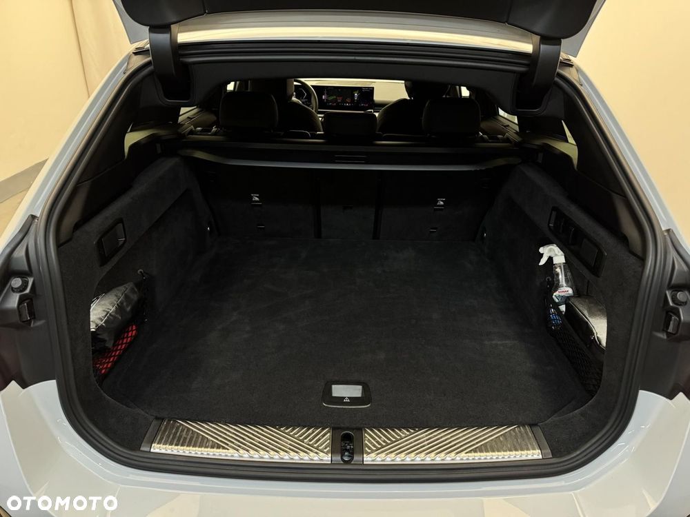 BMW Seria 5 520d xDrive mHEV M Sport - 36