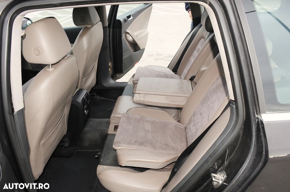 Volkswagen Passat Variant 2.0 TDI Highline DPF - 17
