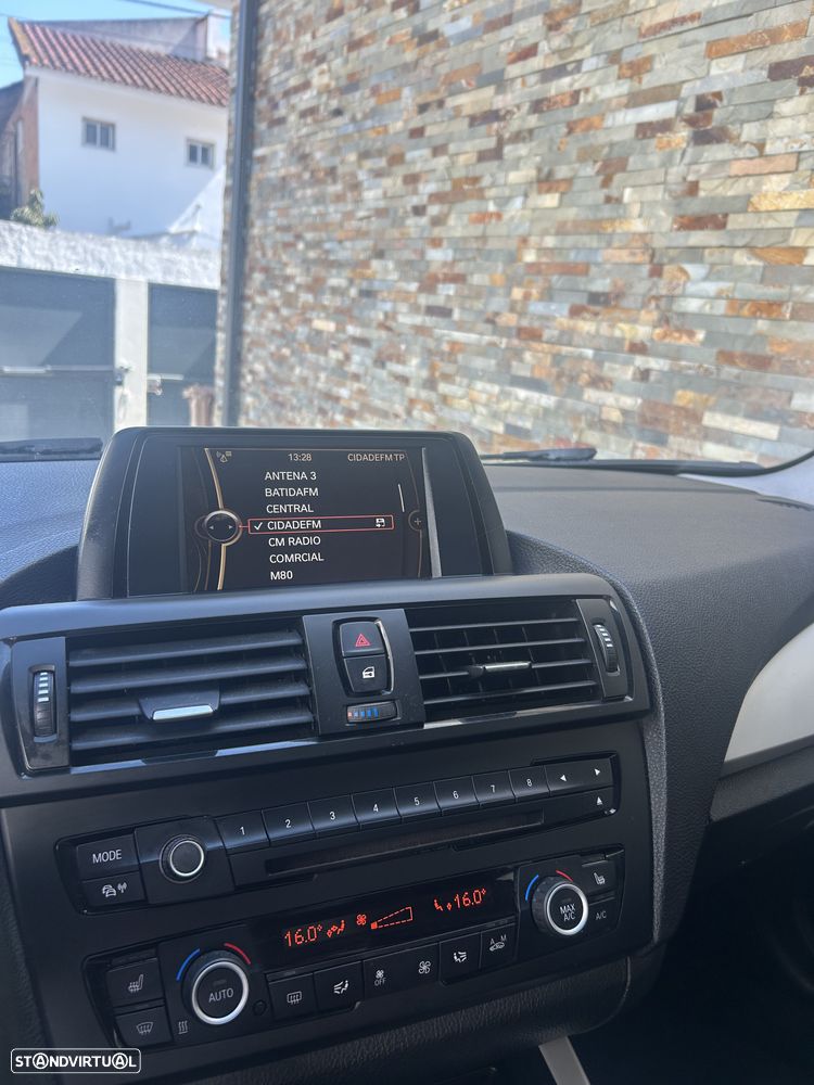 BMW 116 d EfficientDynamics - 10