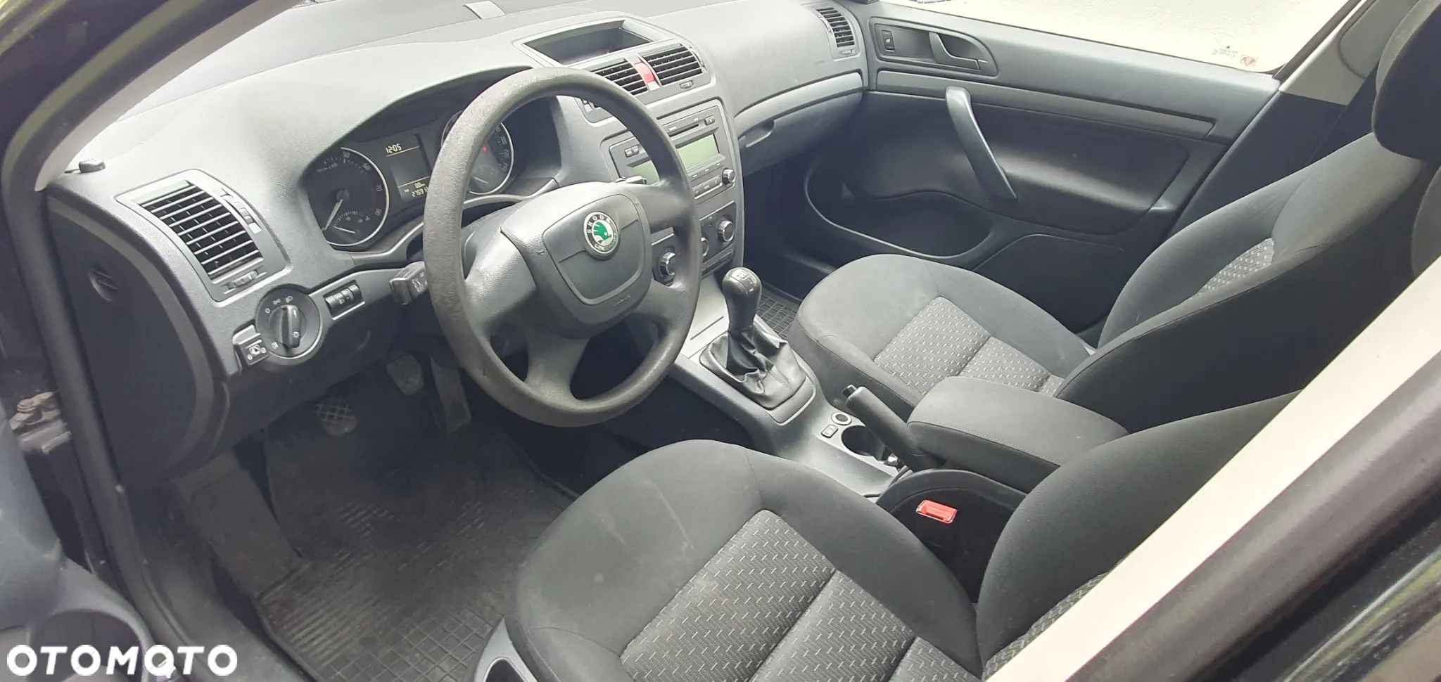 Skoda Octavia 1.6 Tour - 5