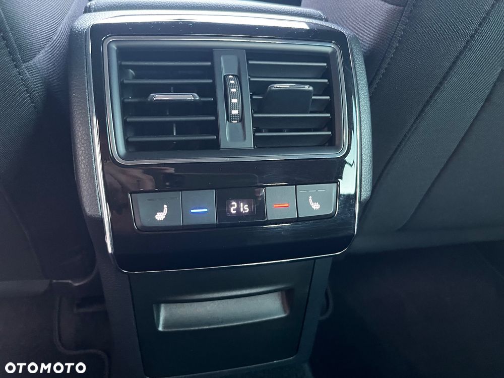 Skoda Superb 2.0 TSI Style DSG - 29