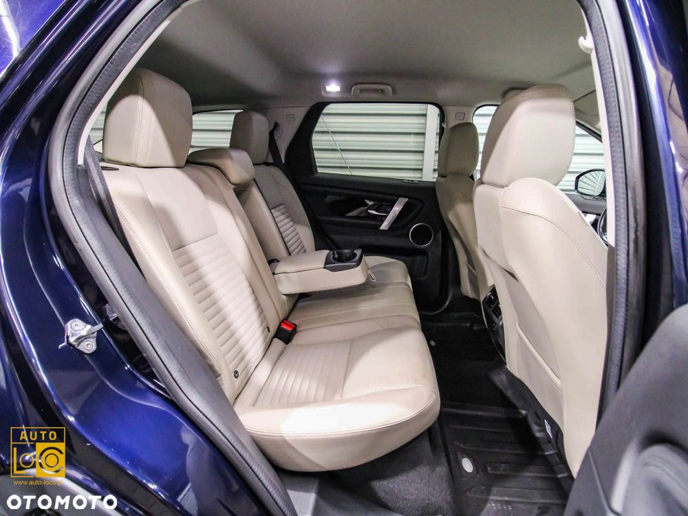 Land Rover Discovery Sport 2.0 D180 HSE - 11