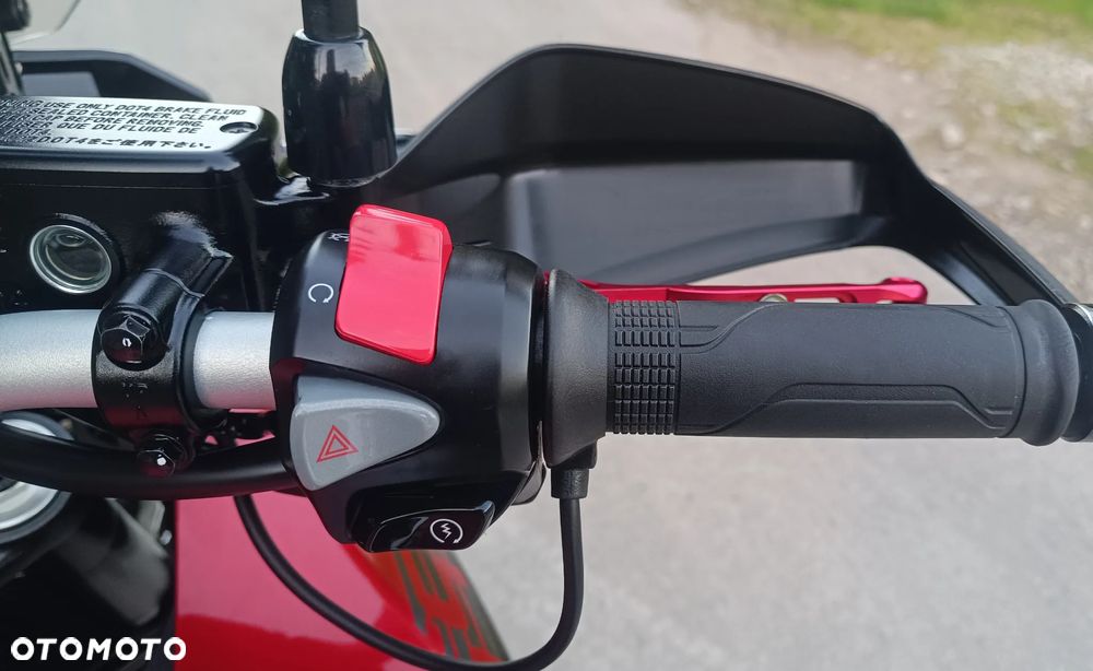 Honda VFR - 21