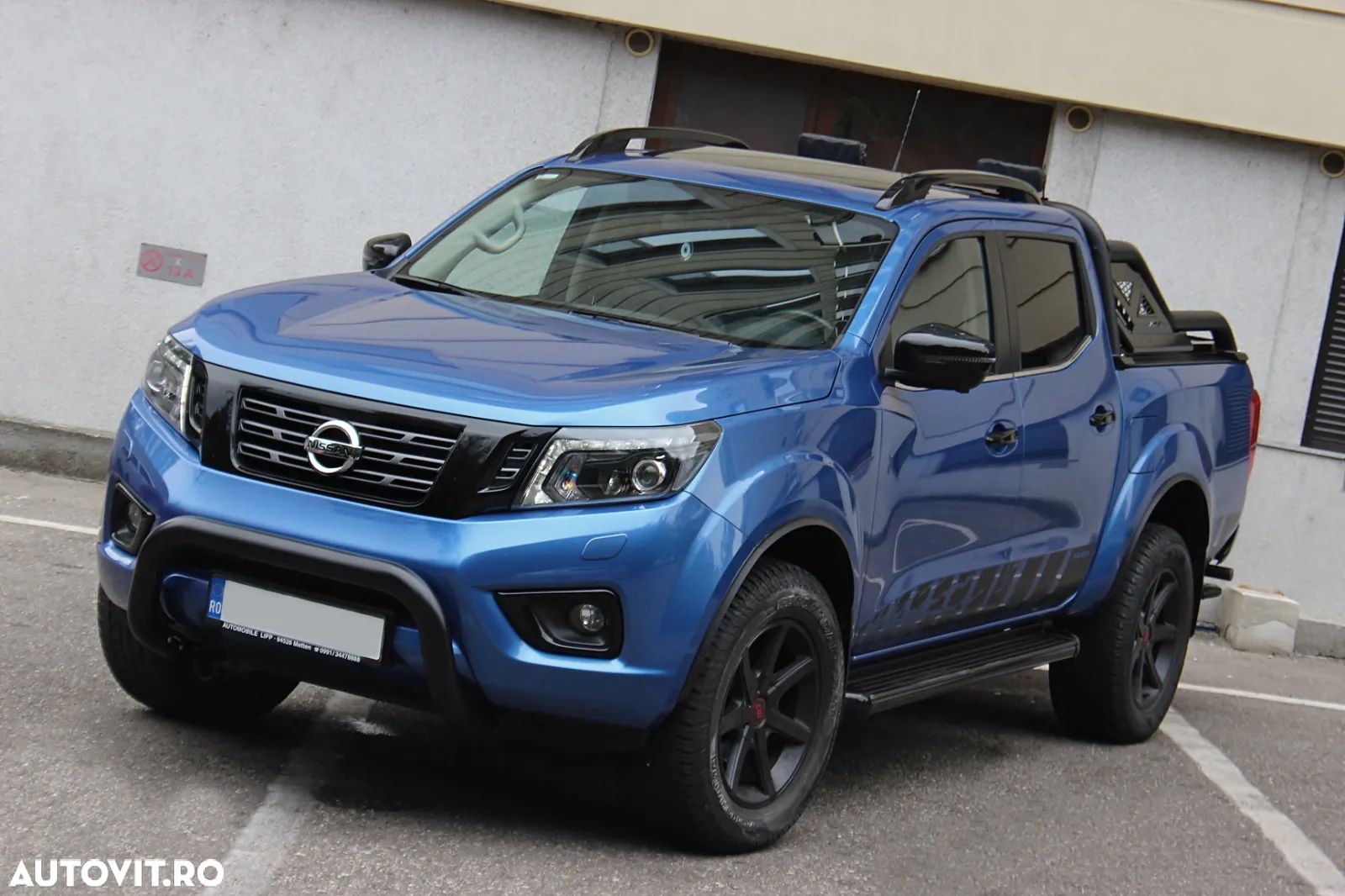 Nissan Navara 2.3 dCi Bi Turbo Double Cab N-Connecta Aut. - 1