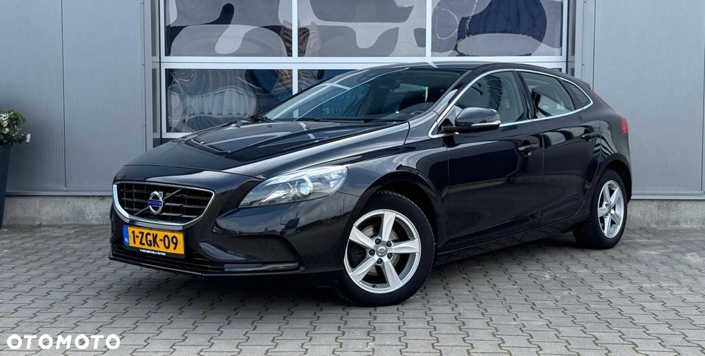 Volvo V40 D2 Momentum - 34