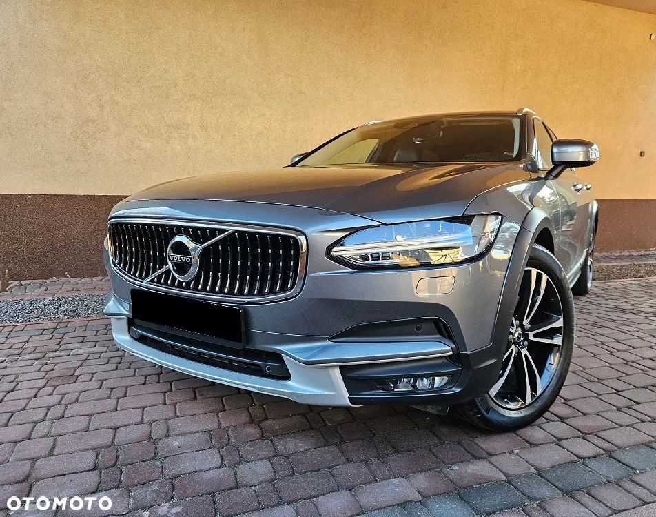 Volvo V90 Cross Country D4 AWD Geartronic Pro - 2