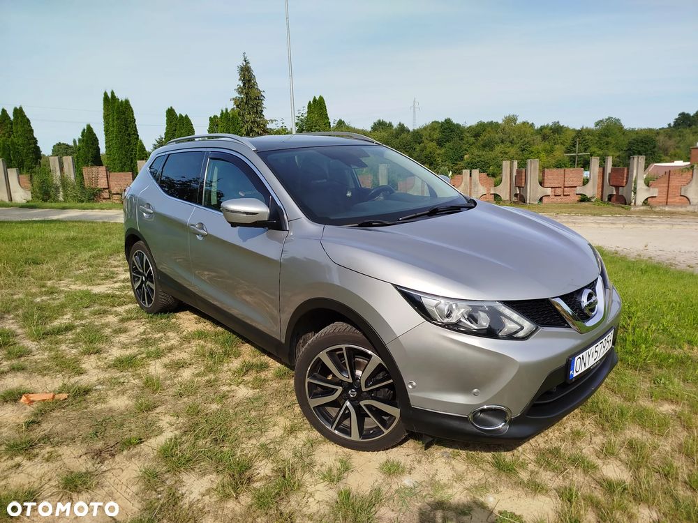 Nissan Qashqai 1.2 DIG-T Tekna EU6 - 1