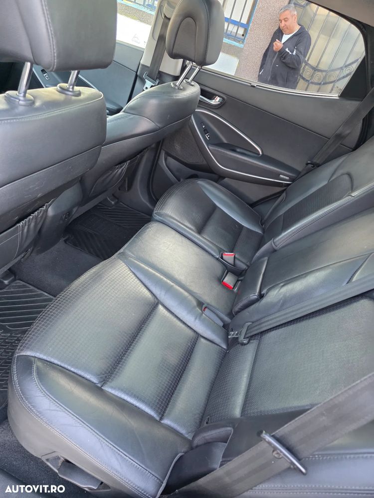 Hyundai Santa Fe Grand 2.2 CRDI 4WD Automatik Premium - 18