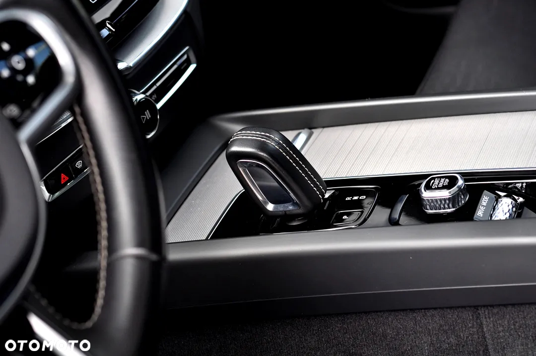 Volvo XC 60 T8 Twin Engine AWD Geartronic Polestar Engineered - 30