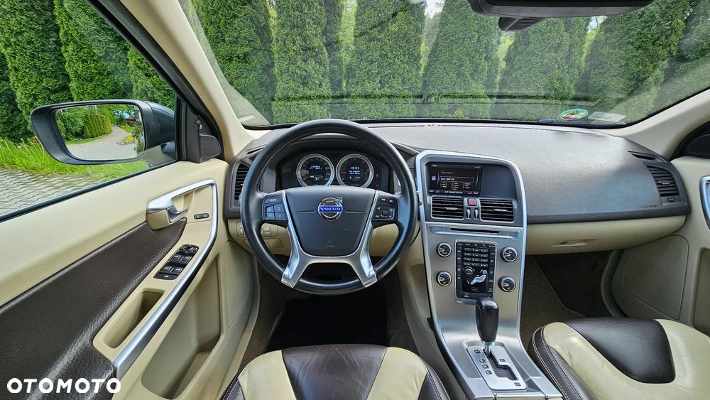 Volvo XC 60 - 10