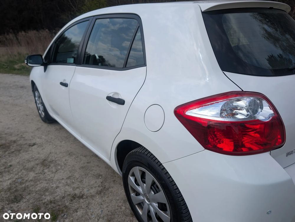 Toyota Auris 1.33 VVT-i Premium - 18