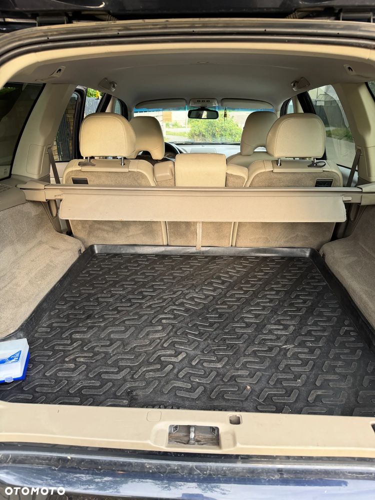 Volvo XC 90 D5 Momentum - 5