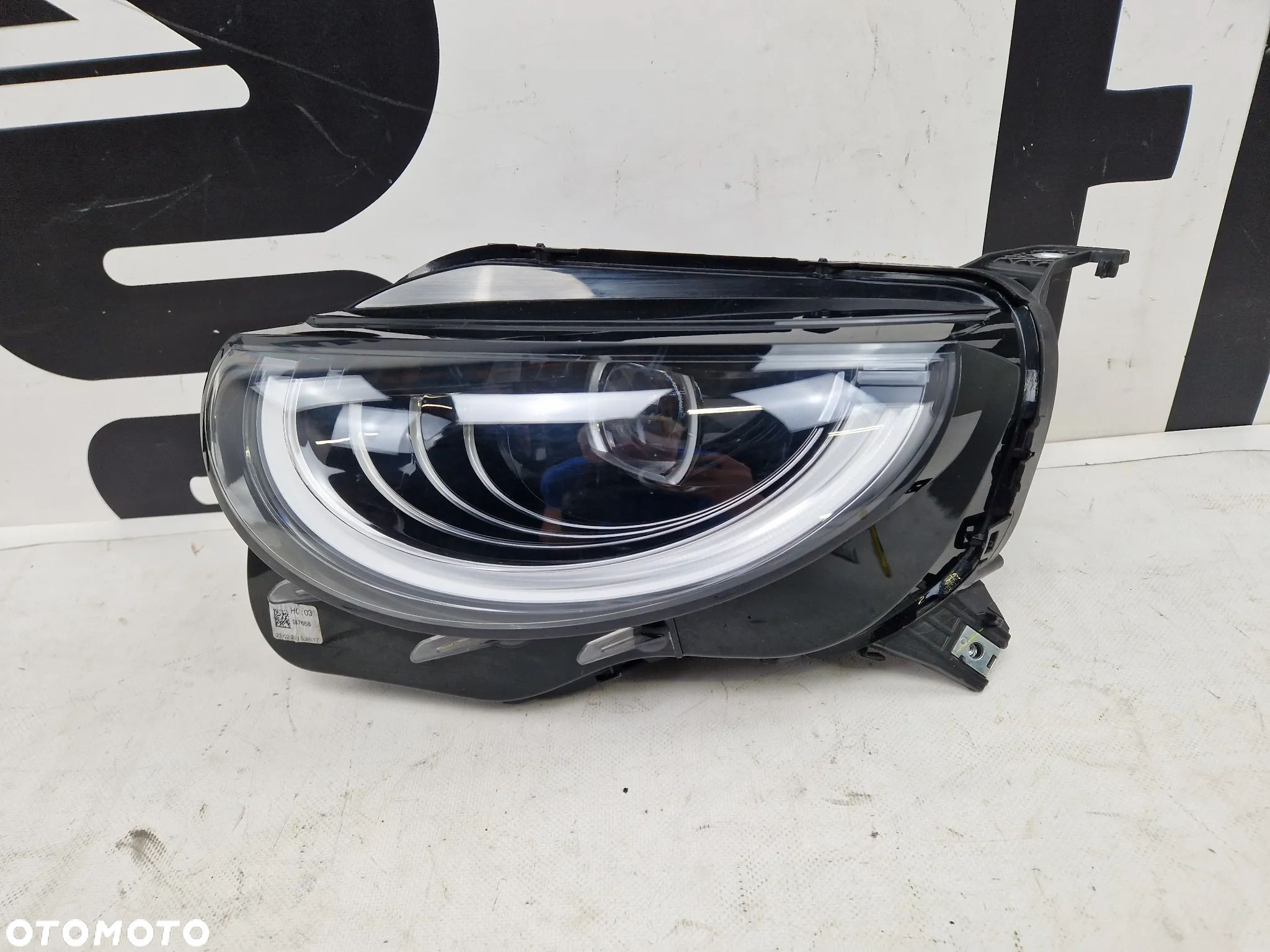 LEWY REFLEKTOR PRZEDNI FIAT 500 500E FULL LED - 1