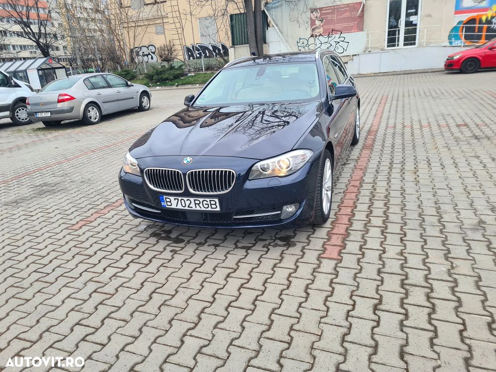 BMW Seria 5 528i Sport-Aut. Luxury Line - 3