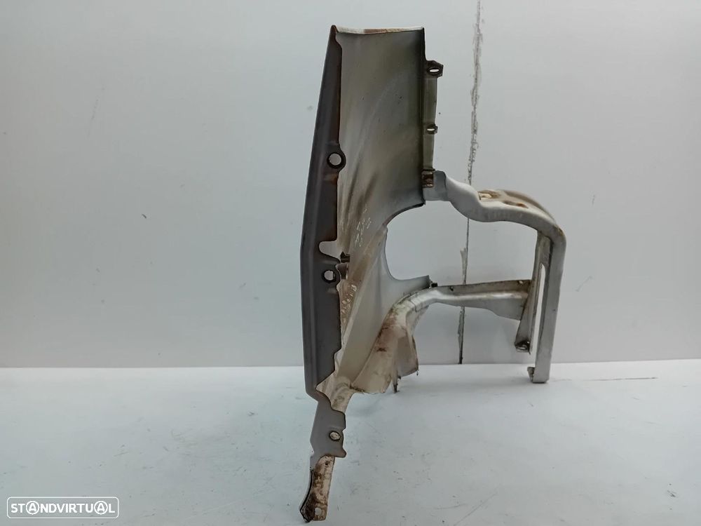 Guarda-lamas esquerdo MERCEDES-BENZ Sprinter 2-t Combi (901, 902) - 5