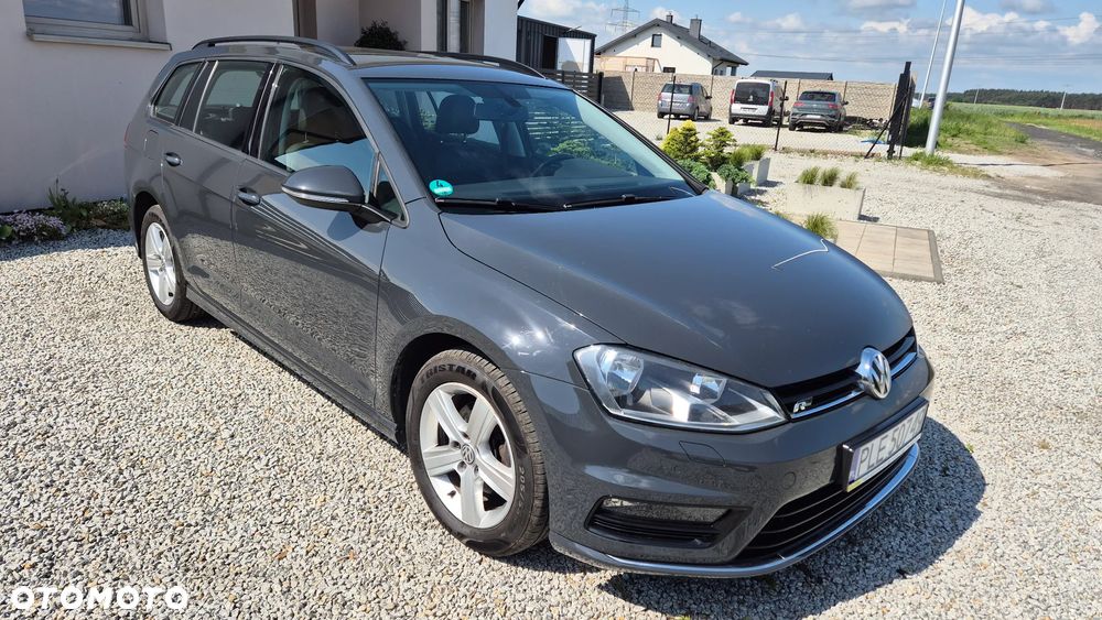 Volkswagen Golf - 22