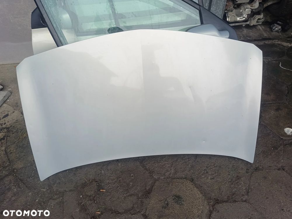 Renault Megane II 2005R MASKA POKRYWA SILNIKA kod lakieru NV632 - 1