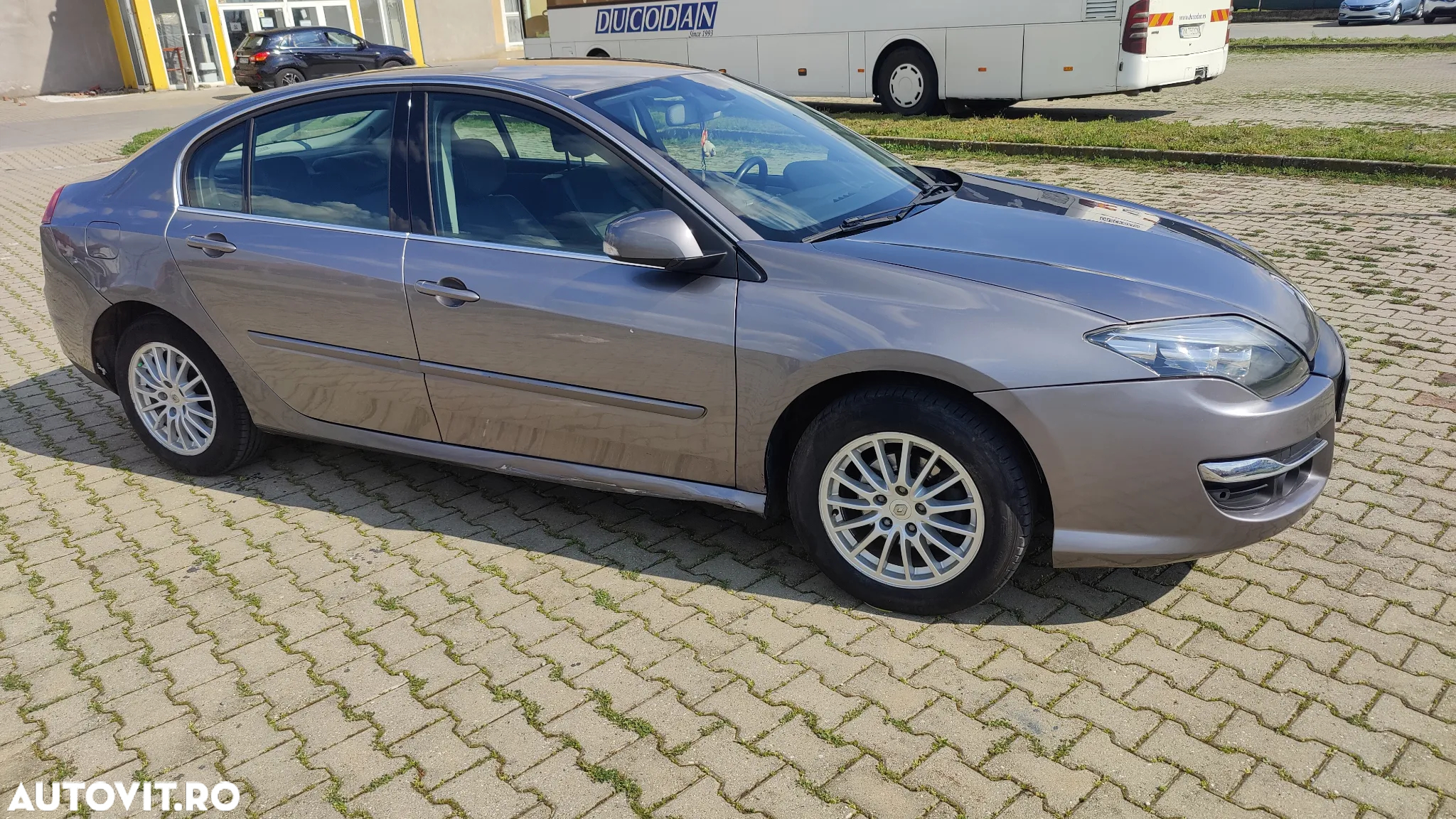 Renault Laguna dCi 110 FAP Dynamique - 4