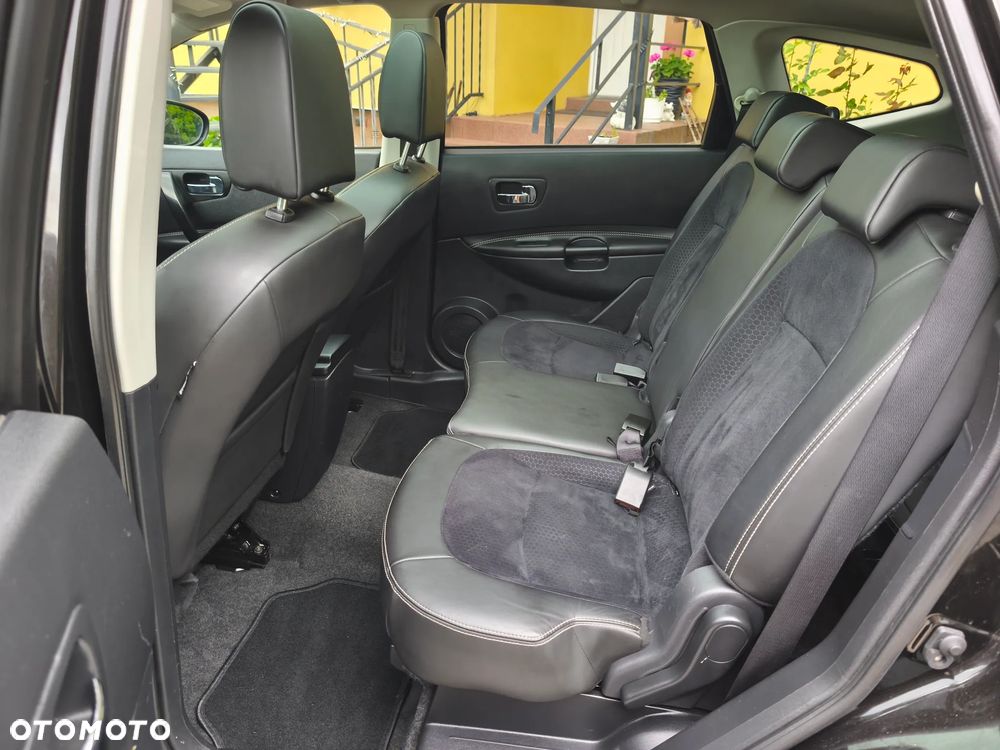 Nissan Qashqai+2 - 11