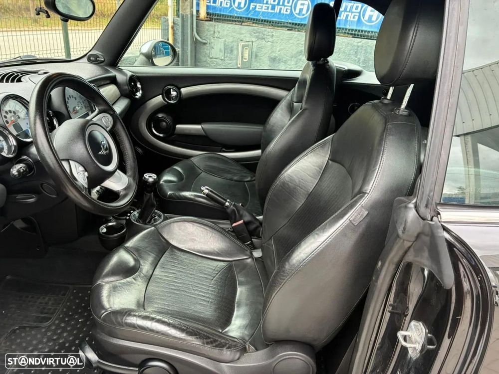 MINI Cabrio Cooper S - 12