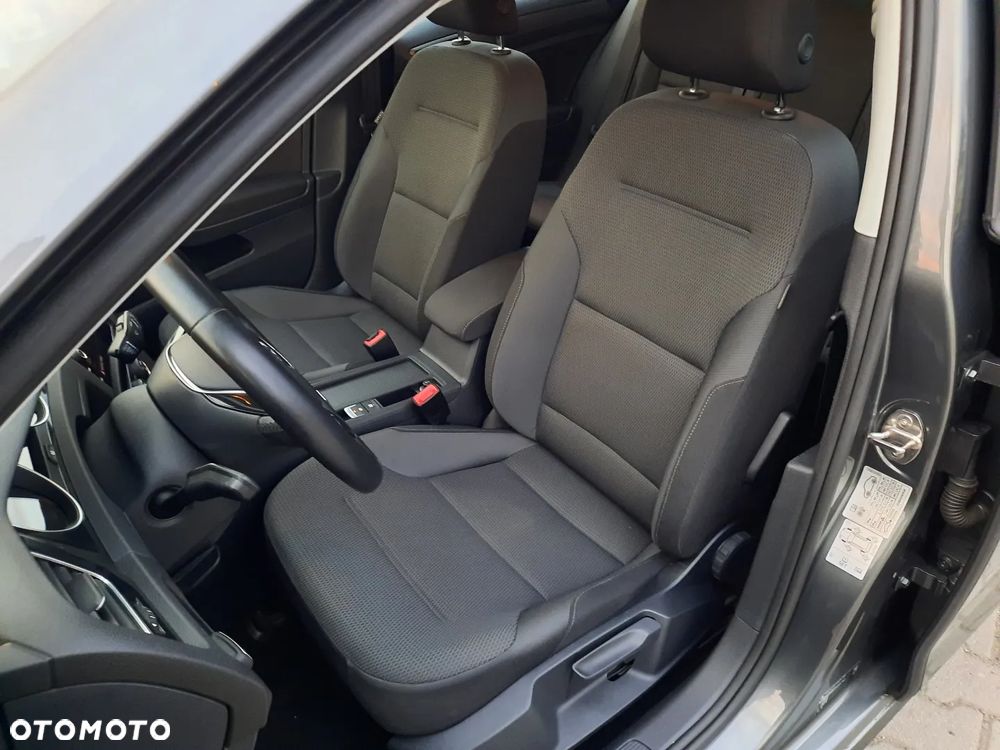 Volkswagen Golf 1.4 TSI BMT Comfortline - 17