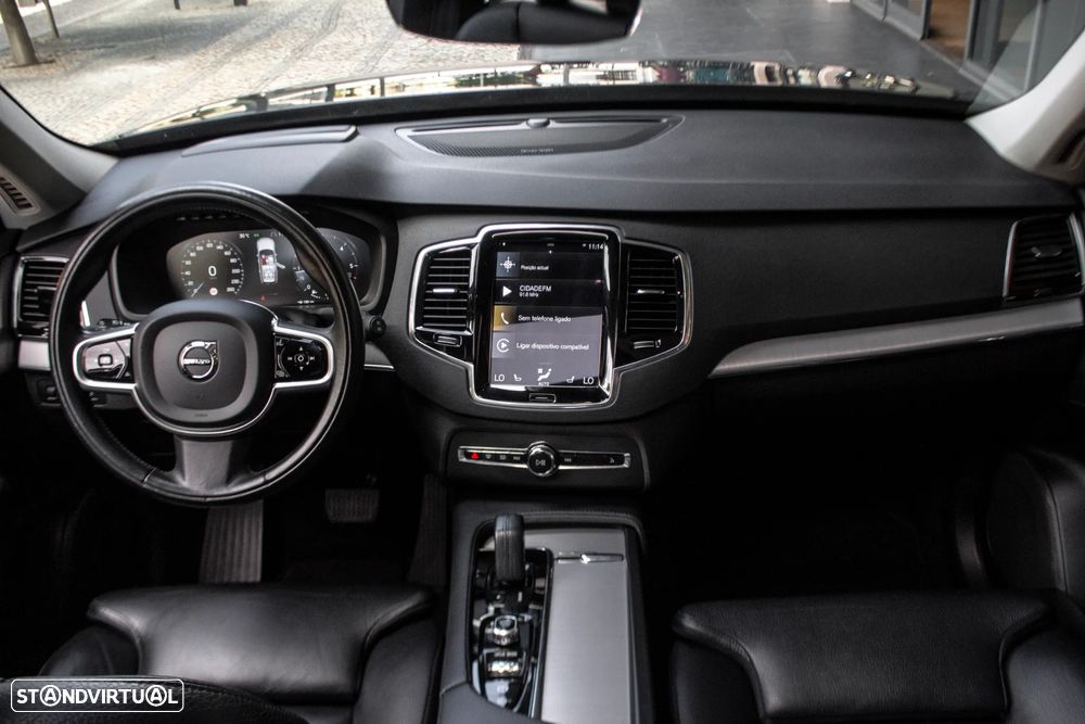 Volvo XC 90 B5 D AWD Geartronic Momentum Pro - 34