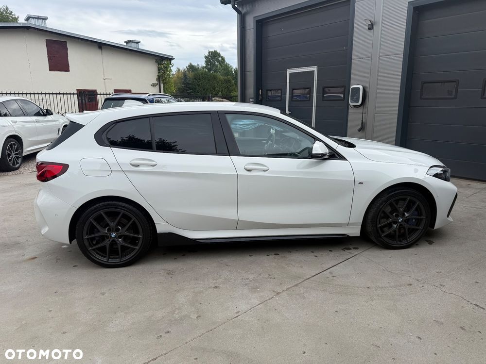 BMW Seria 1 120d xDrive Edition M Sport Shadow - 12