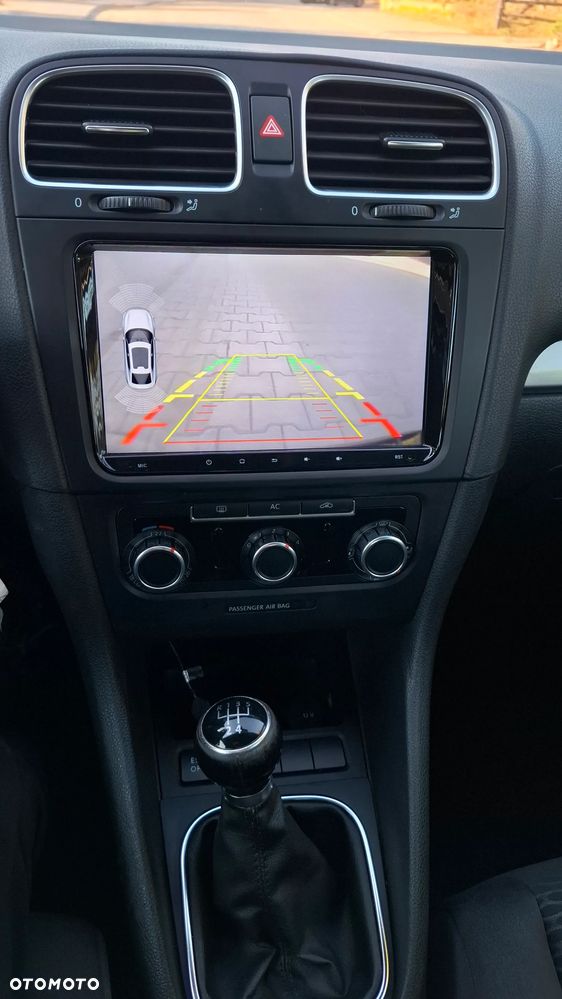 Volkswagen Golf - 14