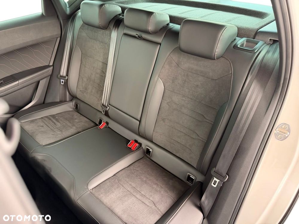 Cupra Ateca 1.5 TSI DSG - 25