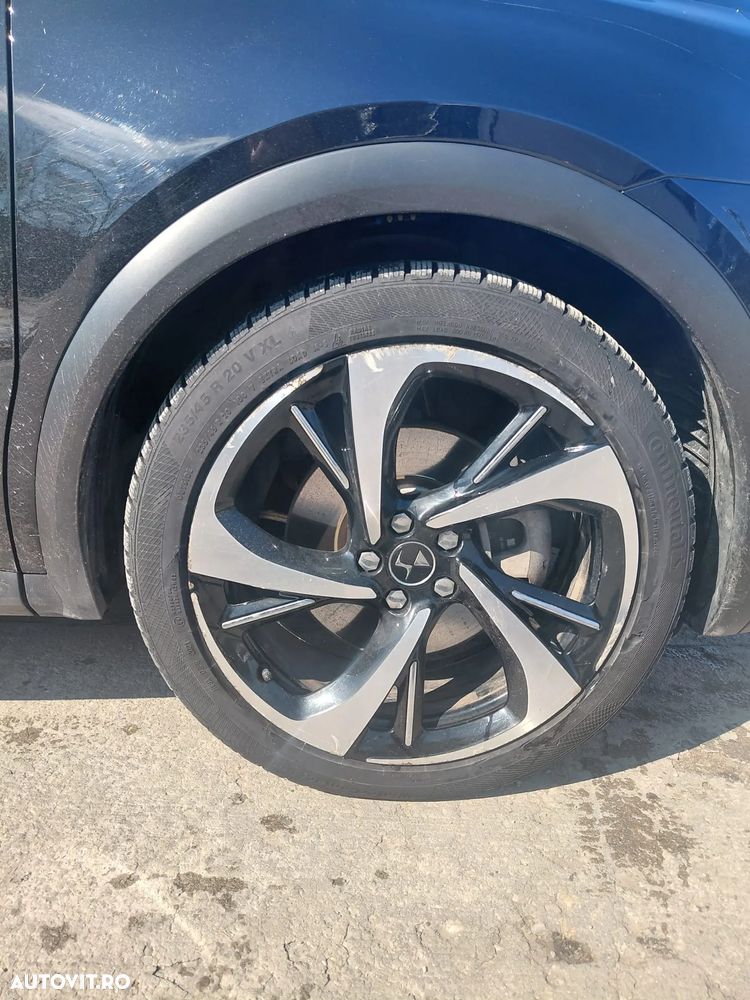 DS Automobiles DS 7 Crossback 1.6 PHeV FWD 225 EAT8 PERFORMANCE LINE + - 8