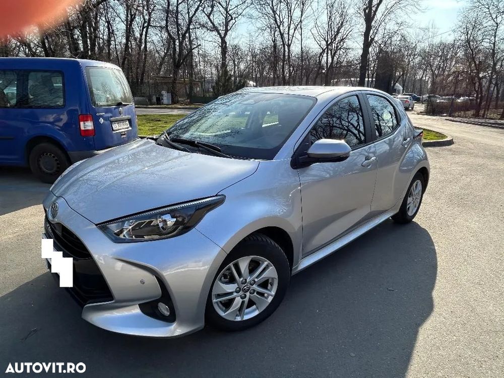 Toyota Yaris - 4