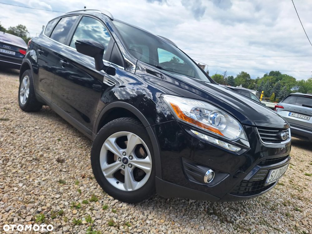 Ford Kuga 2.5 4x4 Titanium - 2
