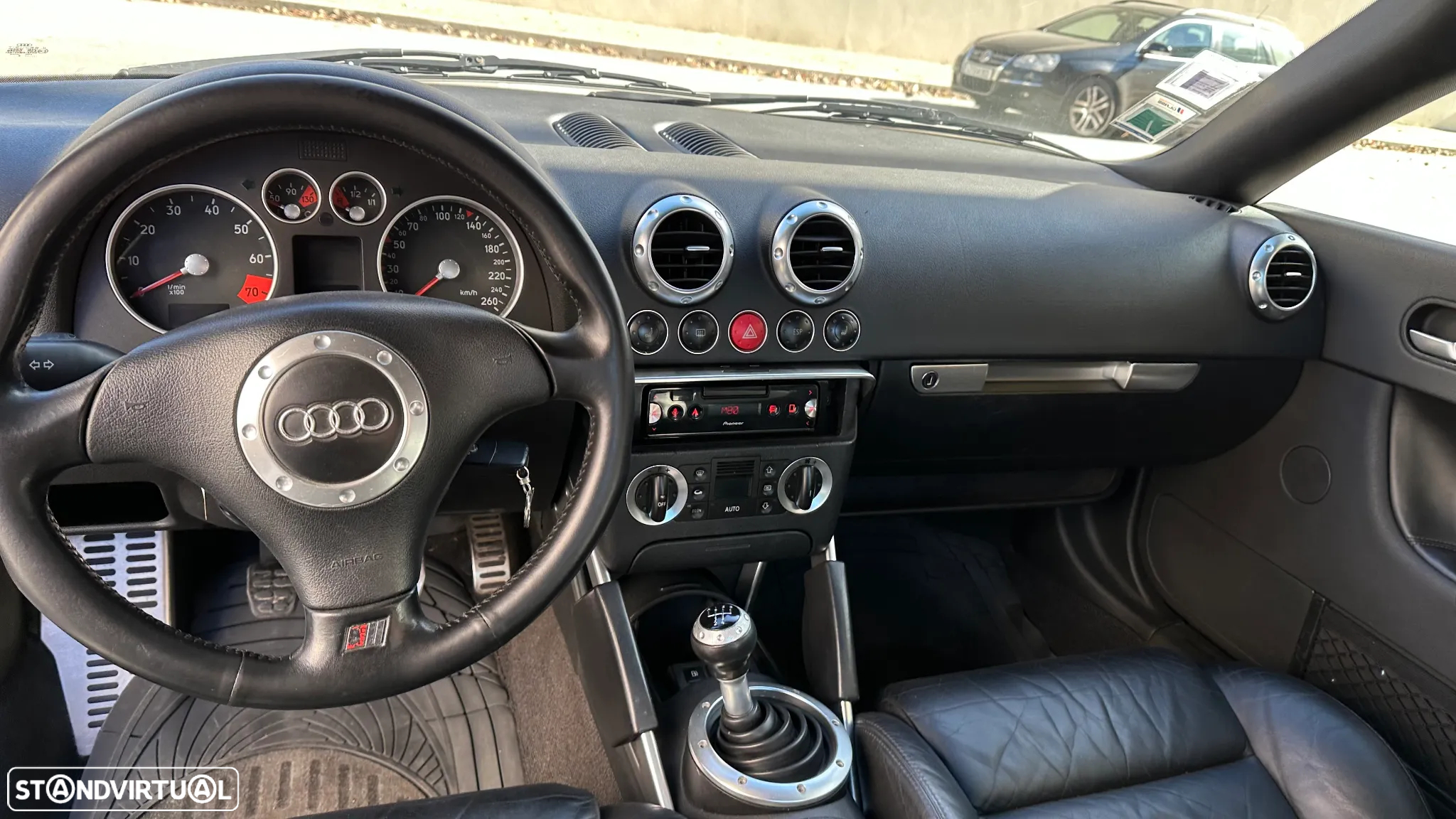 Audi TT Coupé 1.8 T S-line - 24