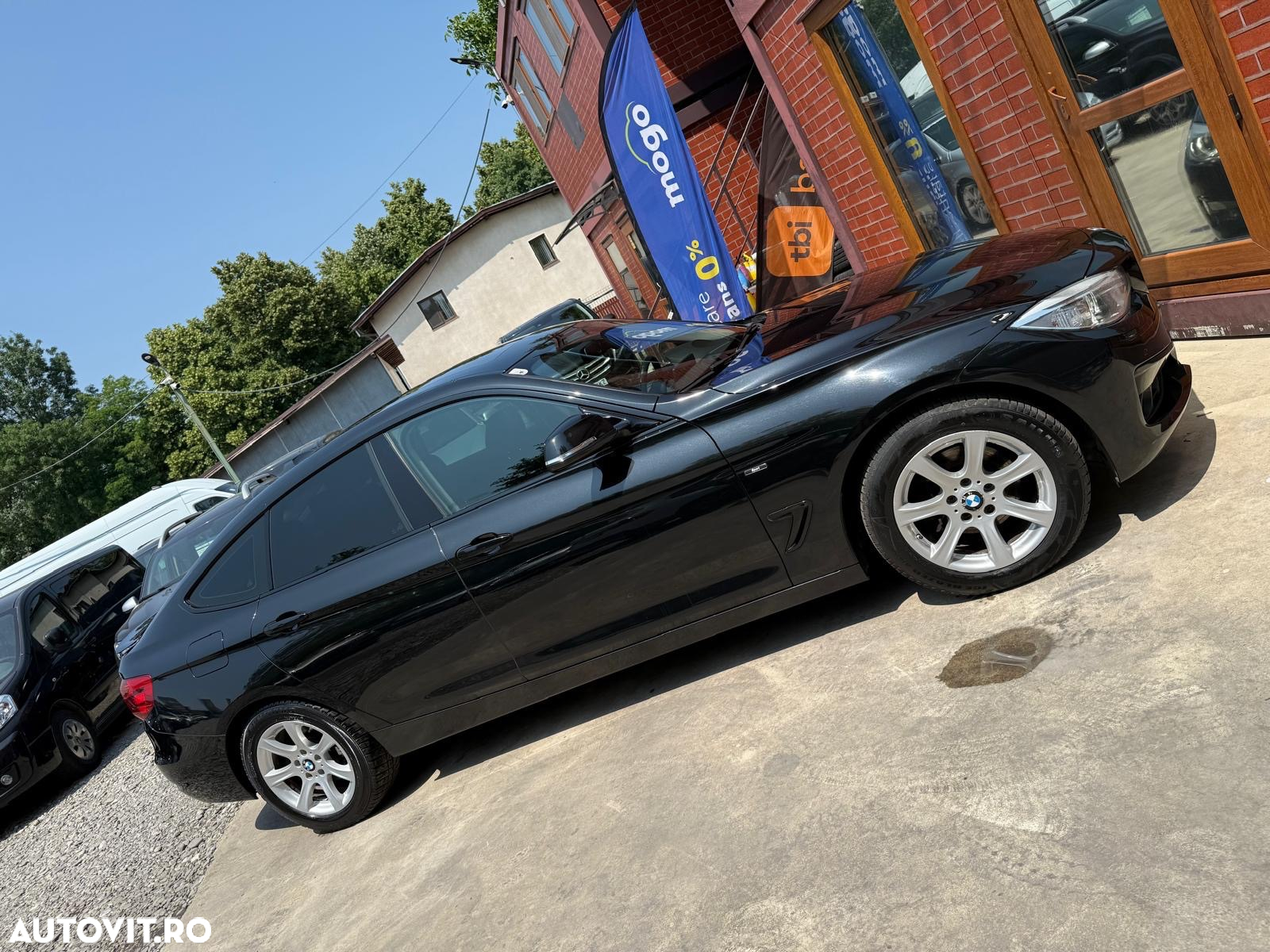 BMW Seria 3 320d xDrive GT Aut. Luxury Line - 38