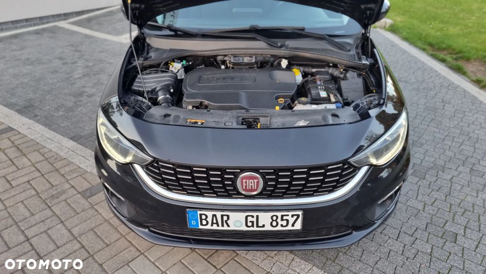 Fiat Tipo 1.6 MultiJet 16v Lounge - 17