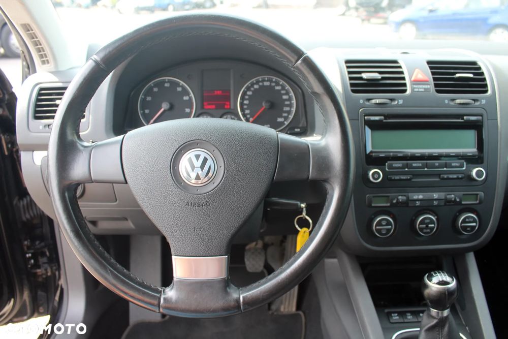 Volkswagen Golf 1.4 TSI Highline - 7