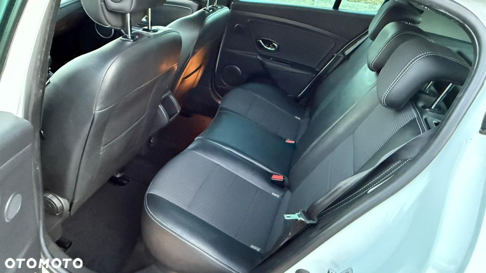 Renault Megane - 12