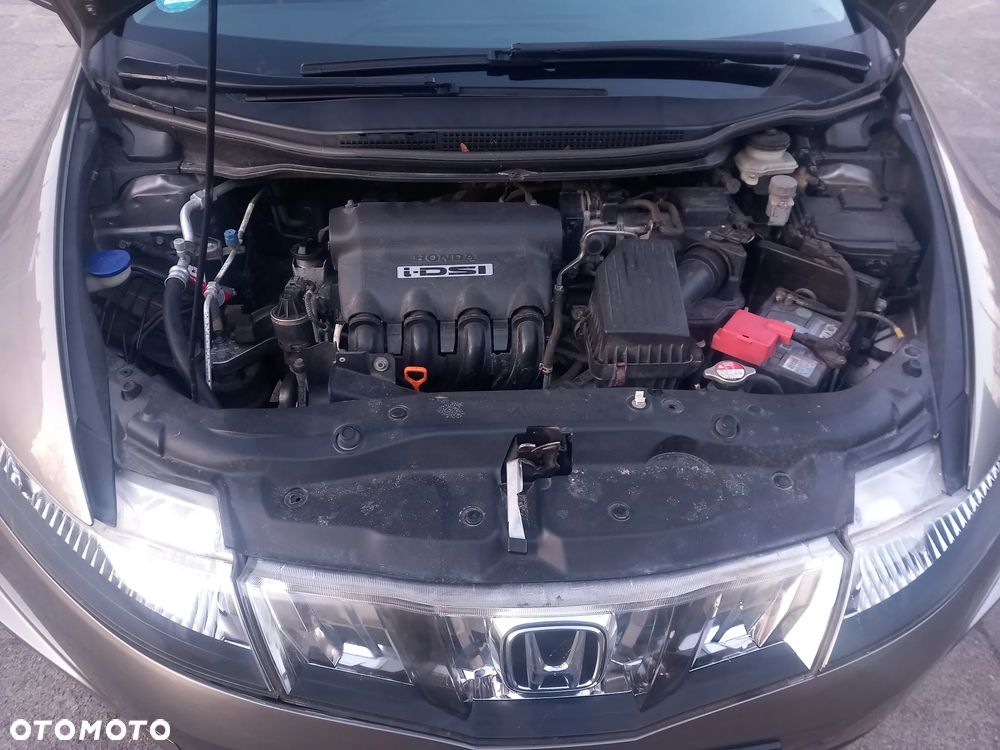 Honda Civic 1.4 i-VTEC Comfort - 32