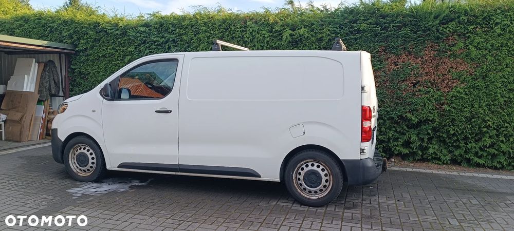 Toyota Proace - 1