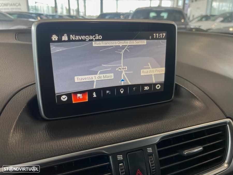 Mazda 3 Hatchback 1.5 Sky-D Excellence Navi - 16