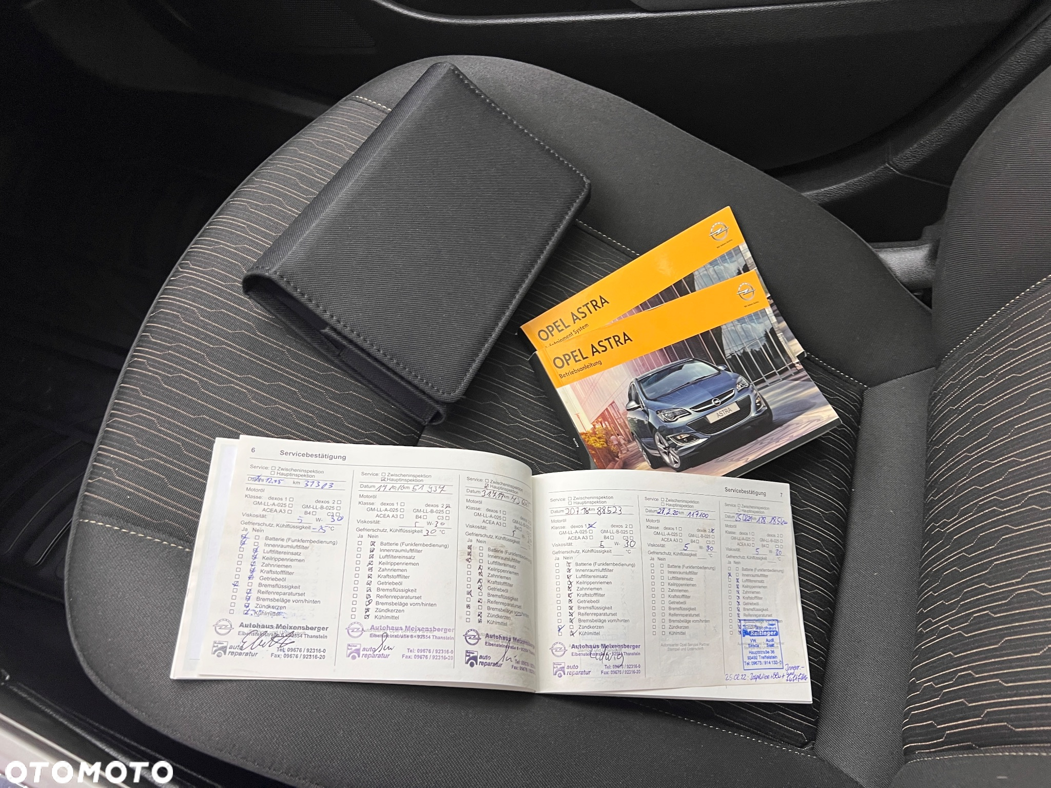 Opel Astra IV 1.4 T Essentia - 31