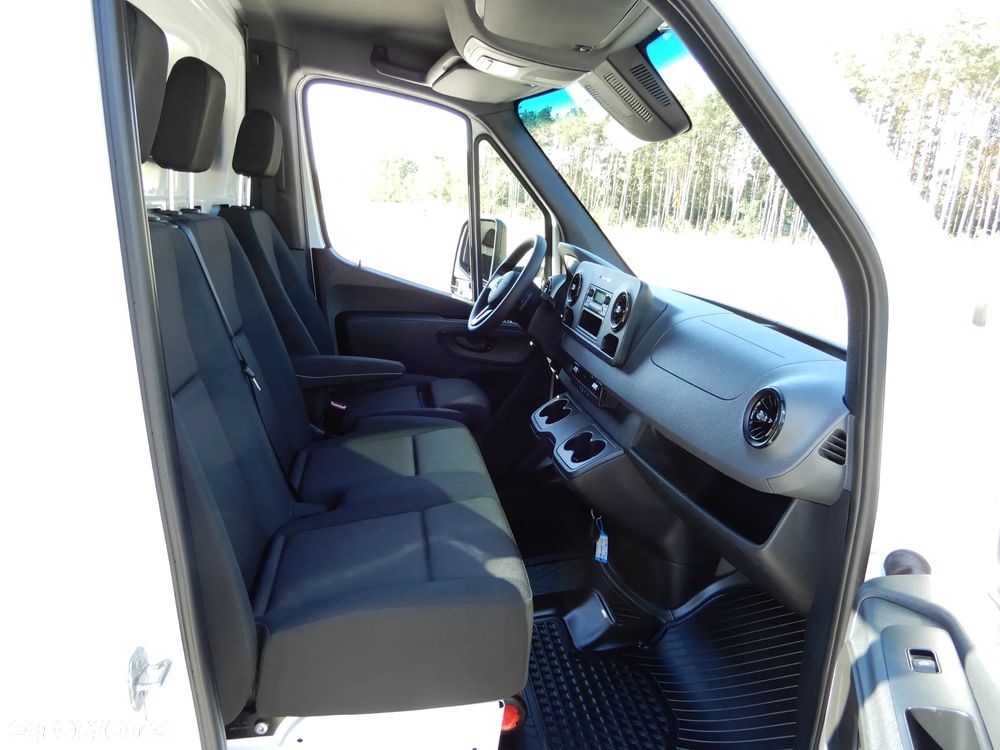 Mercedes-Benz Sprinter 519 CDI 190 KM 9G-Tronic Automat Platforma Skrzynia Otwarta 4.92 Cm Długi 10 E.Palet GWARANCJA PRODUCENTA Stan Auta NOWY Dostępny OKAZJA - 33