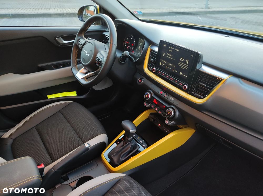 Kia Stonic 1.0 T-GDI L Business Line DCT - 19