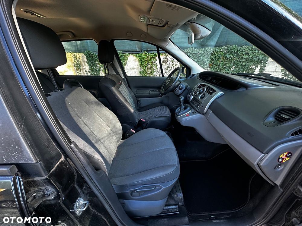 Renault Scenic 1.6 16V Avantage - 5
