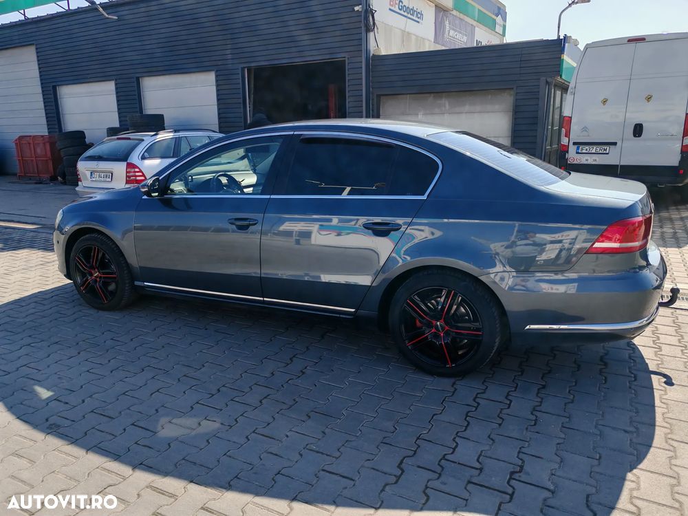 Volkswagen Passat 1.6 TDI BlueMotion Technology DSG Comfortline - 2