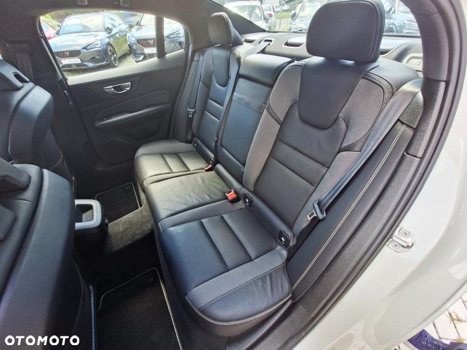 Volvo S60 - 14
